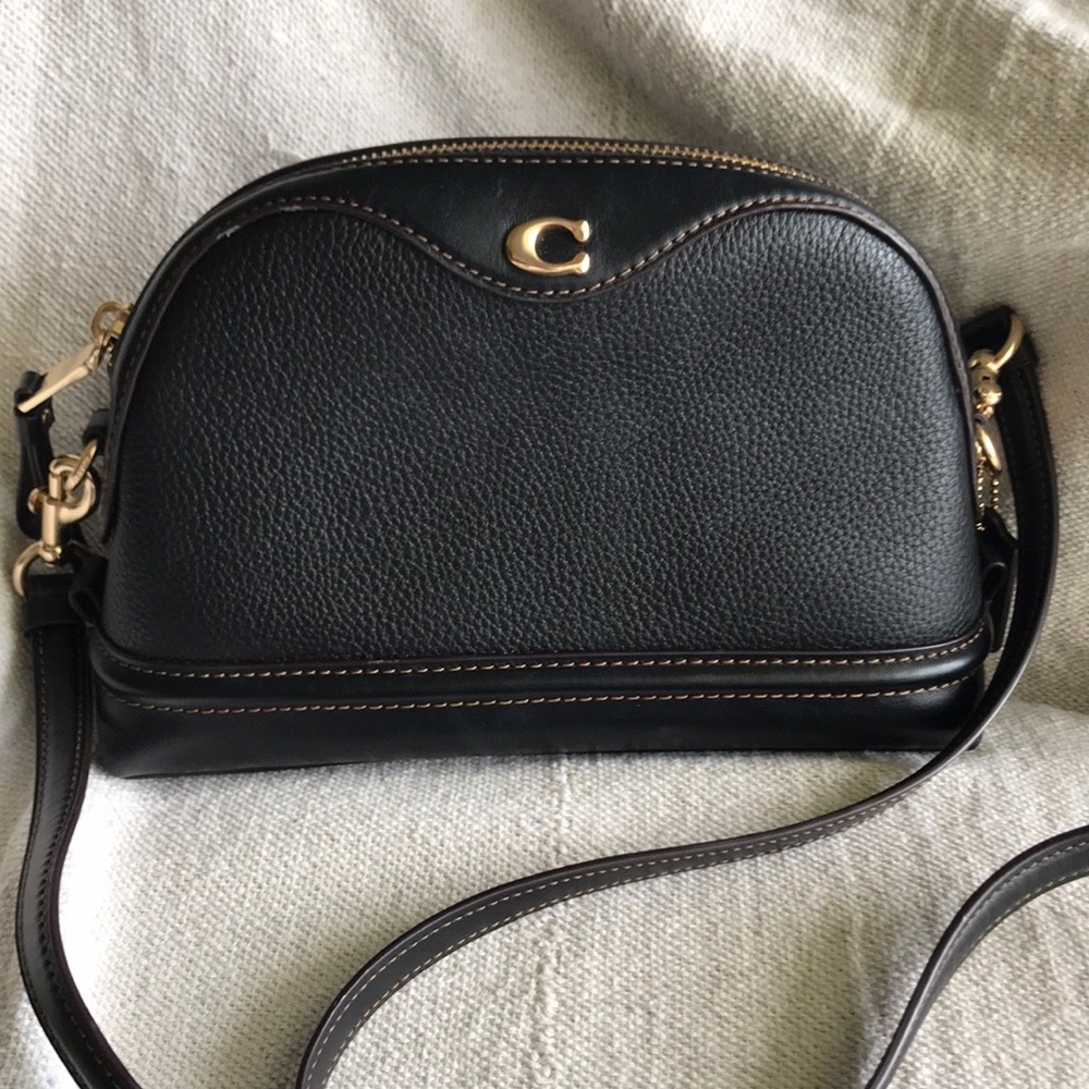 Authentic Classic Coach